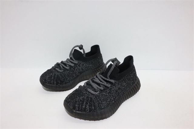 kid yeezy 350 boosts-002